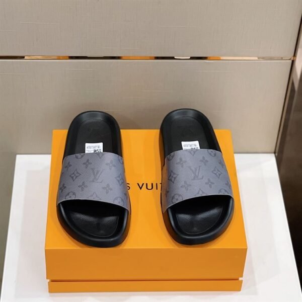 LOUIS VUITTON WATERFRONT MULE – LVSD027 - Image 2