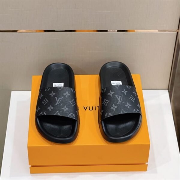 LOUIS VUITTON WATERFRONT MULE – LVSD031 - Image 2