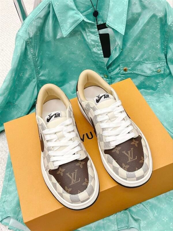 LOUIS VUITTON X AIR JORDAN 1 – LVS107 - Image 3