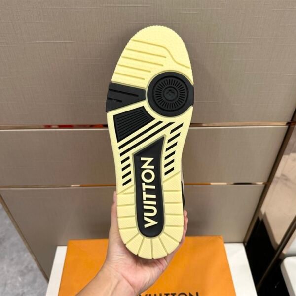 LOUIS VUITTON X NIKE TRAINER SNEAKERS – LVS196 - Image 9