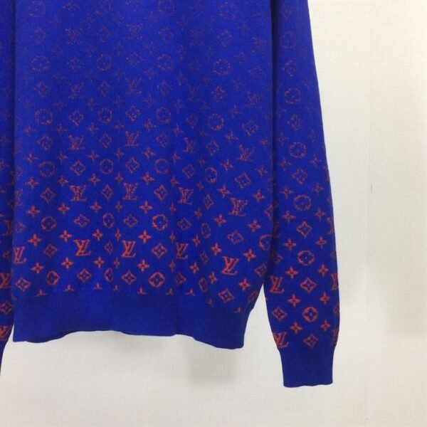 LVSE MONOGRAM DEGRADÃ‰ CREWNECK – LVH008 - Image 6