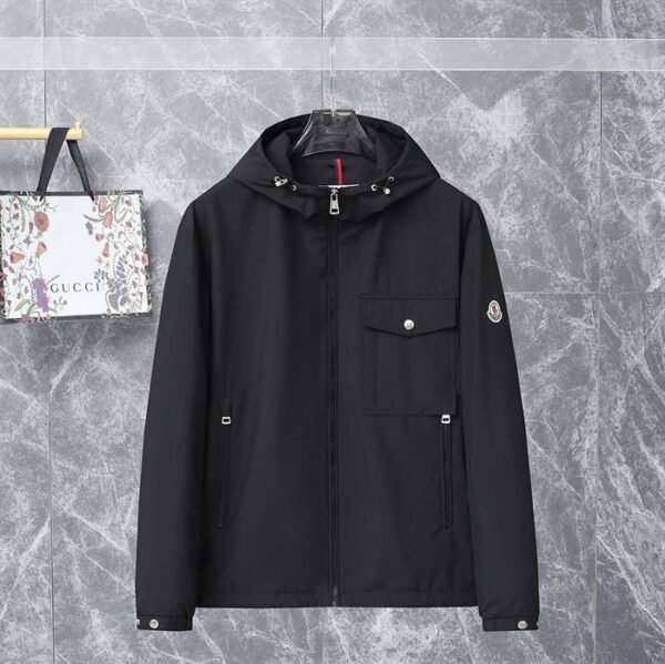 MONCLER LOZERE SHORT DOWN JACKET – MC094