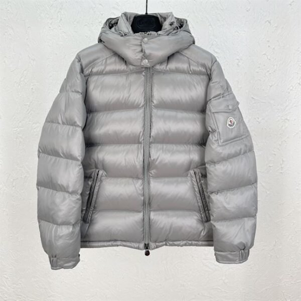 MONCLER MAYA SHORT DOWN JACKET – MC059