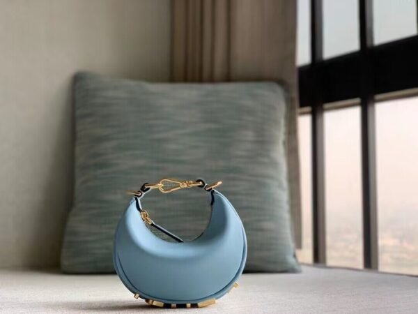 NANO FENDYGRAPHY BLUE LEATHER CHARM - F038