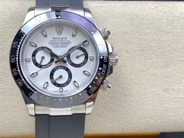 ROLEX OYSTER PERPETUAL SUPERLATIVE CHRONOMETER OFFICIALLY CERTIFIED - RL009 - Image 4