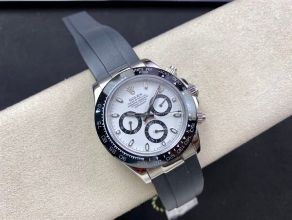 ROLEX OYSTER PERPETUAL SUPERLATIVE CHRONOMETER OFFICIALLY CERTIFIED - RL009