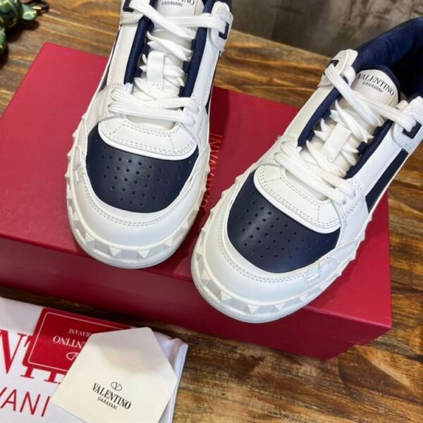 VALENTINO FREEDOTS LOW-TOP SNEAKER IN CALFSKIN – VN006 - Image 4