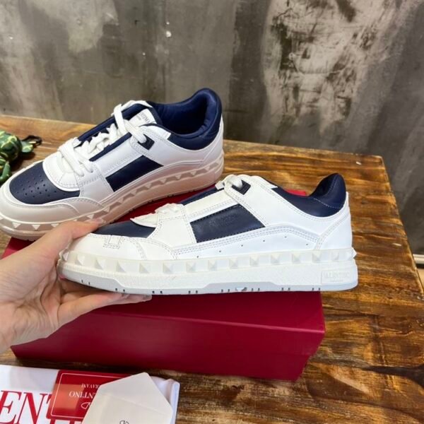 VALENTINO FREEDOTS LOW-TOP SNEAKER IN CALFSKIN – VN006 - Image 5